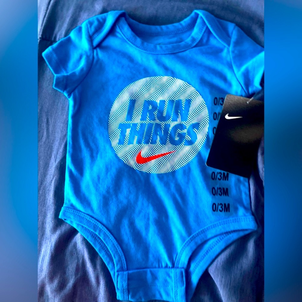 Nike Onesie- New 0-3 mo🎁